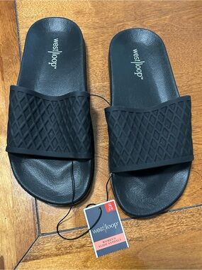 New West loop Women's size 5/6 Slide Sandals Size S black